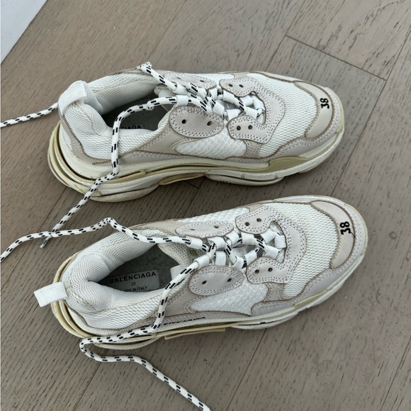 Balenciaga Triple S Leather Trainers White - Picture 3 of 9